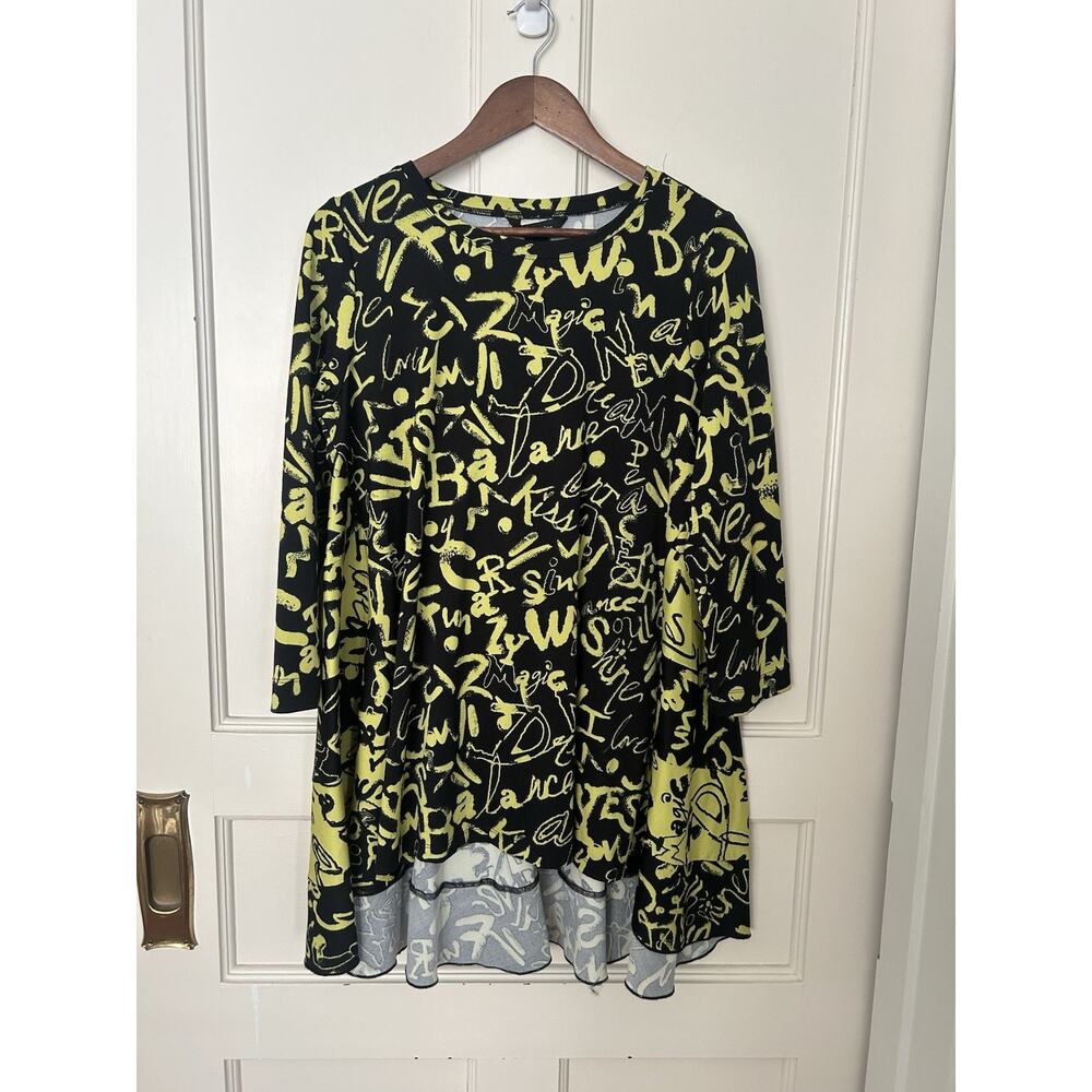 Ali Miles Swing Novelty Tunic Blouse Womens Size Medium Yellow Black Fun Stretch